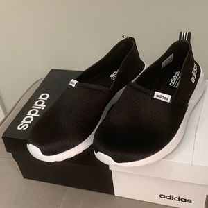 Adidas Lite racer slip on’s